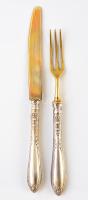 Ezüst (Ag.) nyeles étkészlet:: 6 db kés+villa, jelzettek, saját díszdobozukban, h: 15,5 ill. 17,5 cm