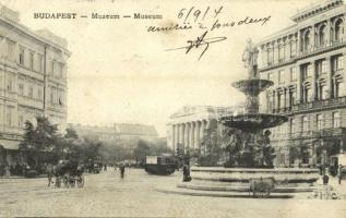 1904 Budapest VIII. Kálvin tér, Nemzeti Múzeum, villamos, szökőkút, üzletek (EB)