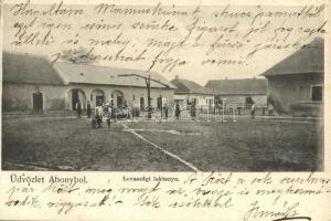1902 Abony, Lovassági laktanya, gémeskút (kis szakadás / small tear)