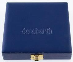 Madarassy Walter (1909-1994) 1963. "Magyar Építőművészek Szövetsége" egyoldalas, öntött Br...