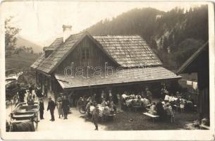 1928 Mariazell, In der Walster / hiking spot, restaurant. Foto-Anstalt J. Kuss (crease)