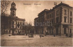 1917 Komárom, Komárno; Klapka tér és szobor, piaci árusok, Gyógyszertár / square, statue, market vendors, pharmacy
