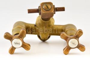 Régi réz csap, festett porcelán berakással, 15×11 cm,