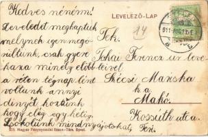 1911 Szeged, A Miasszonyunkról nevezett iskolanővérek zárdája, udvar növendékekkel  (EB)