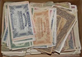 1912-80. Korona, pengő, infla, forint, cca. 700db bankjegy T:vegyes