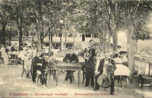 Budapest II. Hűvösvölgyi vendéglő cigány muzsikusokkal a kertben, cimbalom (r)