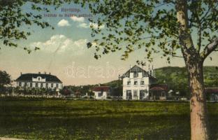 1924 Révfülöp, Indóház, Kővágóörs-Révfülöp vasútállomás, Hullám szálloda