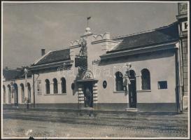 Magyarországi, budapesti sörözők, 21 db fotó, 12×17 és 17×24 cm közötti méretekben