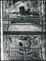 cca 1970-1980 Budapest, Vidámpark, 17 db fotó, 18×22 cm