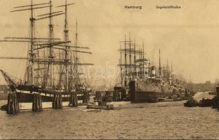 Hamburg, Hafen - 4 db régi képeslap a kikötőről / 4 pre-1945 postcards of the port, harbor