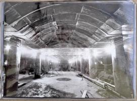 1970 Metro 1950-1970. Az M2 metróvonal építéséről és az új átadott állomásokról készített 84 db fotó...