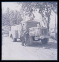 Teherautók, különböző időben és eltérő helyen készült 3 db szabadon felhasználható vintage negatív, ...