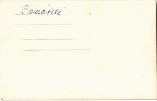 Zamárdi, strandolók a Balaton partján. photo