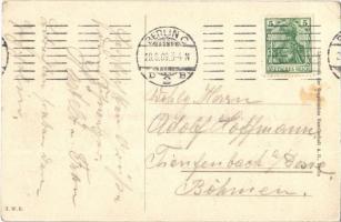 1909 Berlin, Das Zeppelin'sche Luftschiff über dem Kgl. Schloss / Zeppelin airship. montage (EK...