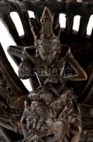 Távol-keleti istenség, szobor, faragott fa, kis sérüléssel, m: 32 cm