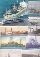 13db hajókat ábrázoló fénykép, reprint