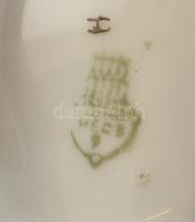 Zsolnay kisfiú kecskével, kézzel festett, nagyon apró lepattanással, m: 16,5 cm, h: 21,5 cm