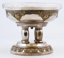 Rendkívül dekoratív osztrák ezüstözött alpakka  kínáló, üvegbetéttel, d: 23 cm