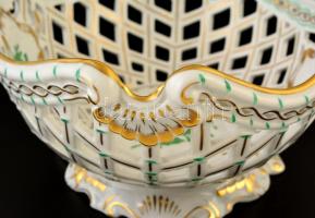 Herendi Apponyi mintás áttört kosár, kézzel festett, jelzett, apró kopásnyomokkal, 27×21 cm, m: 11,5...