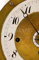 XIX. sz. Biedermeier asztali óra, negyedütős, ingás szerkezettel, alabástrom oszlopokkal. Müködő, sz...