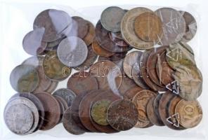 Vegyes külföldi érme tétel 384g-os súlyban, közte 3db kisezüst T:vegyes Mixed coin lot in 384g net weight, with 3pcs of small silver coins C:mix