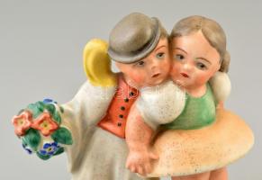 Zsolnay virágcsokros kisfiú és kislány, kézzel festett, jelzett, speciális mázzal (hibával?), m: 11 ...