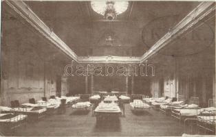 1916 Budapest V. Középponti Katolikus Kör fehér termében saját költségén berendezett kórház, belső + Katonai ápolási ügy díjmentes