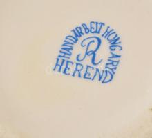 Herend jelzéssel: Kézzel festett dobozka, hibátlan, d: 9,5 cm