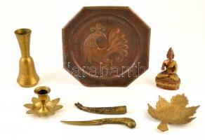 Réz tárgyak: Buddha figura, réz levélvágó, gyertyatartó, váza, falitál, m: 5-13 cm, d: 10-21 cm, összesen: 6 db