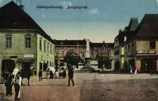 Székelyudvarhely, Odorheiu Secuiesc; Batthyány tér, üzletek, Millenniumi emlékoszlop / square, shops, Millennium monument (kopott sarkak / worn corners)