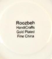 Roozbeh kézzel festett porcelán tálka Nasszer Ad-Din perzsa uralkodó (1848-1896) képével. Kopásnyomo...