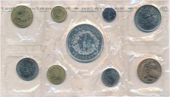 Franciaország 1974. 1c-50Fr (9xklf) forgalmi sor eredeti tokban, közte Ag érme T:1 France 1974. 1 Centime - 50 Francs (9xdiff) coin set in original case with Ag coin T:UNC