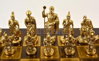 Manopoulos exkluzív görög-római harcos figurás sakk készlet eredeti dobozában, alig használt állapot...