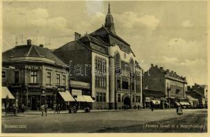 1932 Debrecen, Ferenc József út, megyeháza, Arany Angyal gyógyszertár, patika, Rosenberg Emil és bútor üzlet (Rb)