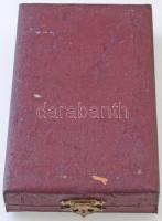 1985. "A Munka Érdemrend" ezüst fokozata, zománcozott és ezüstözött Br kitüntetés szalagon...