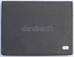 1992-1993. 200Ft Ag "MNB" (35x) éremtartó kazettában, kivehető tálcával T:2,2-