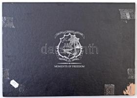 24db-os vegyes magyar és külföldi érme tétel "Moments of Freedom" tálcán közte 15db ezüst,...