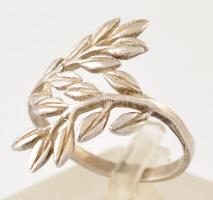 Ezüst(Ag) "olajág" gyűrű, jelzett, méret: 58, nettó: 2,5 g