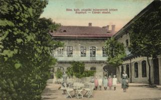 1914 Rozsnyó, Roznava; Római katolikus püspöki leánynevelő intézet, udvar / Catholic girls institute, school, courtyard (EK)
