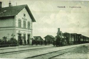 Bereck, Bereczk, Bretcu; Vasútállomás, gőzmozdony, vasutasok / Bahnhof / railway station, locomotive, railwaymen (r)