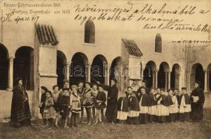 1917 Bressanone, Brixen (Südtirol); Jahrtausendfeier 1901, Festzug Domschule um 1400 / Millennium festival, dome school