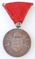 1939-1945. "Magyar Nagy Ezüst Vitézségi Érem" ezüstözött Br kitüntetés, fémjel a peremen, ...