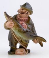 Jihokera kerámia halász figura, jelzett, apró kopásnyomokkal, m: 19 cm