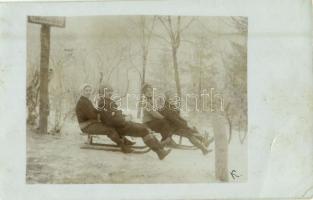 1913 Budapest II. Hárs-hegy, Hárshegy, ródlizók télen, szánkózók. photo (EB)