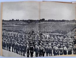 1933 Deutschland erwacht gyűjtőalbum Hitler hatalomra kerülésének történetét ábrázoló cigarettacímké...