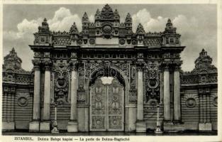 1938 Constantinople, Istanbul, Stamboul; Dolma Bahce kapisi / La porte de Dolma-Bagtsché / palace gate