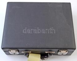 Műbőr éremgyűjtő bőrönd, 10db éremtartó tálca számára, újszerű állapotban, tálcák nélkül