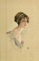 5 db régi hölgyek motívumlap / 5 pre-1945 ladies motive cards