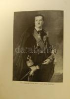 1939 Herczeg Ferenc és mások: Nagybányai Horthy Miklós szép emlékkönyv 367 oldalon 100 fotóval a kormányzó életéről. Szép állapotban