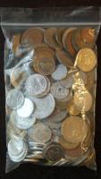 0,64kg vegyes világpénz, régi és új